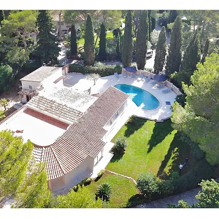 Villa Rueda *